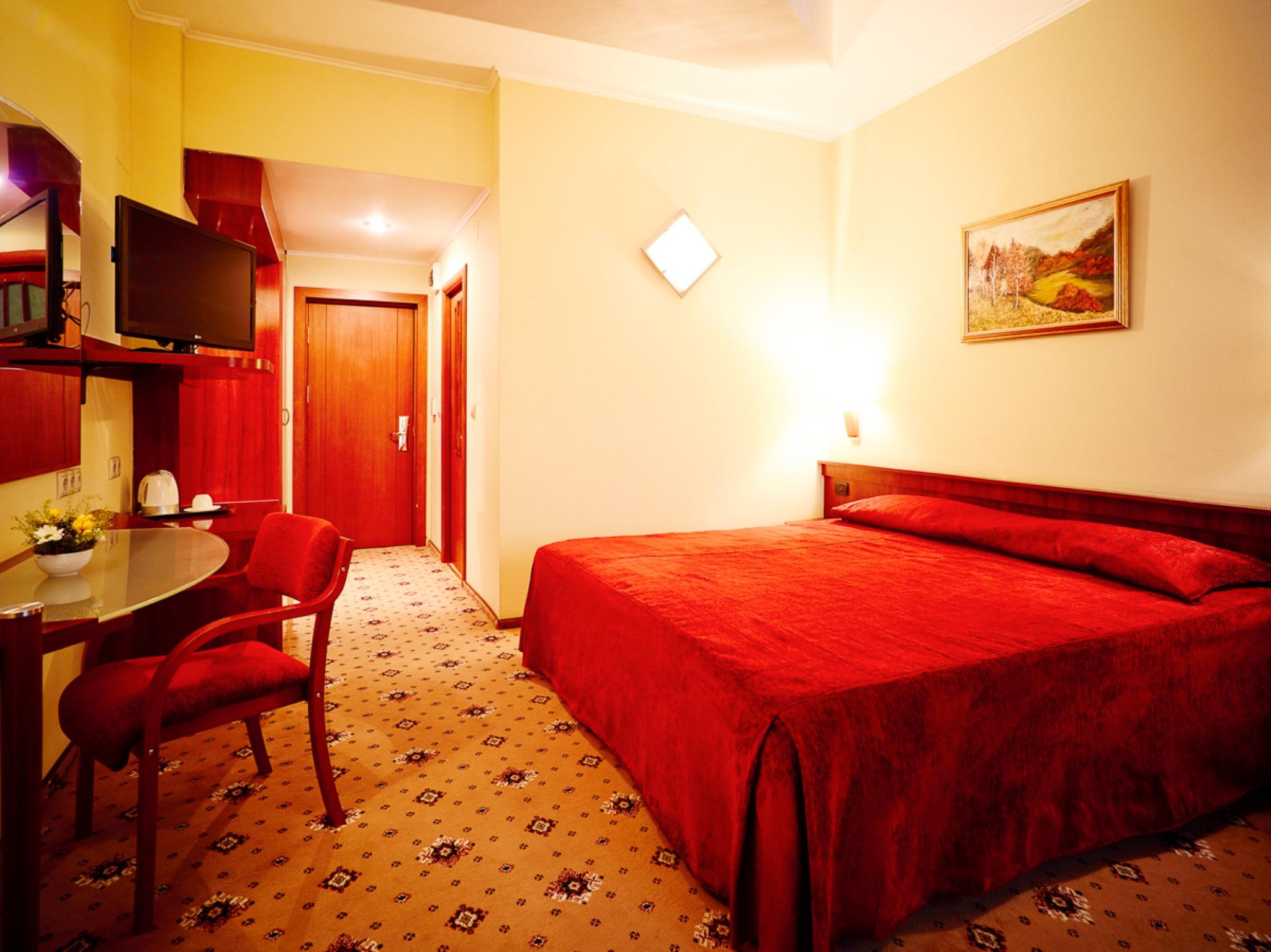 Caro Hotel 4*